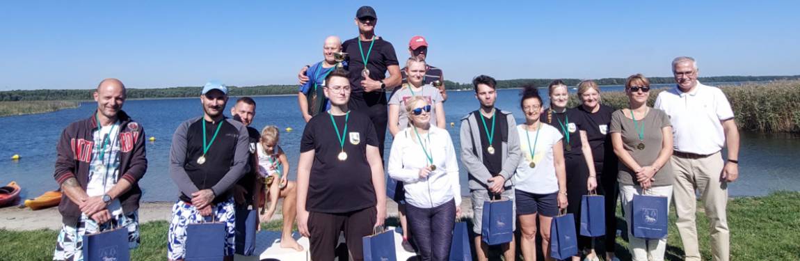 Wyścigi kajakowe na jeziorze Roś - Na szlaku Wańkowicza