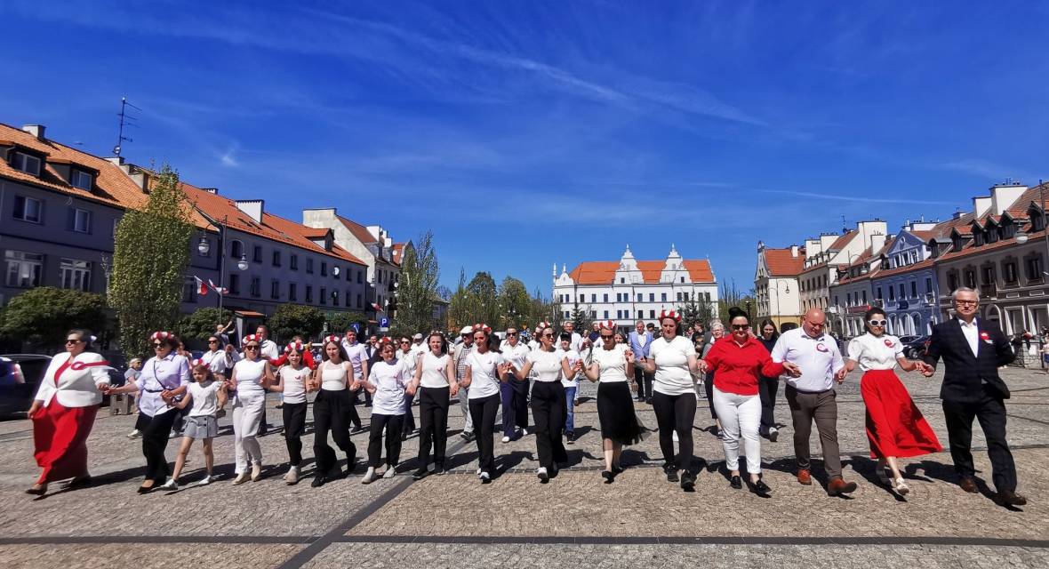 Święto Konstytucji, polonez, Pisz, taniec