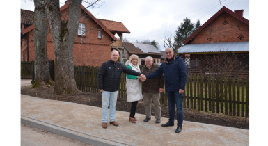 Przebudowa chodnika w miejscowości Karwica