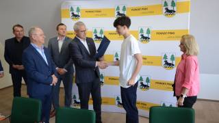 Stypendia starosty piskiego dla wyróżniającej się młodzieży 