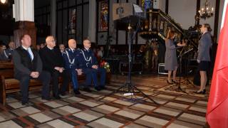 Koncert Chóru Policji Garnizonu Warmińsko-Mazurskiego w Piszu 